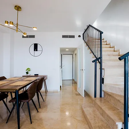 Апартаменты Modern Cozy And Peaceful Oasis