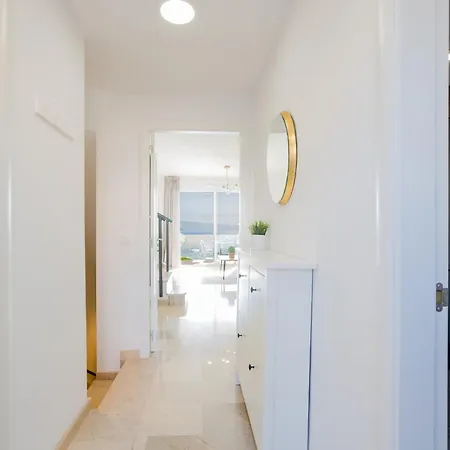 Modern Cozy And Peaceful Oasis *