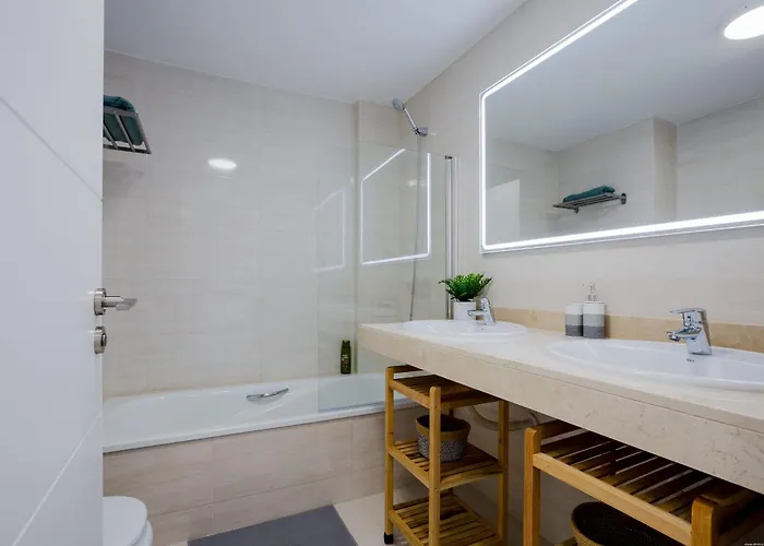 Daire Modern Cozy And Peaceful Oasis *