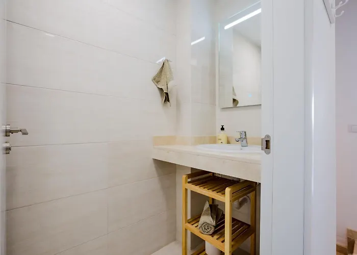 Daire Modern Cozy And Peaceful Oasis