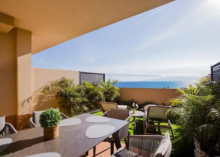 Modern Cozy And Peaceful Oasis Daire *